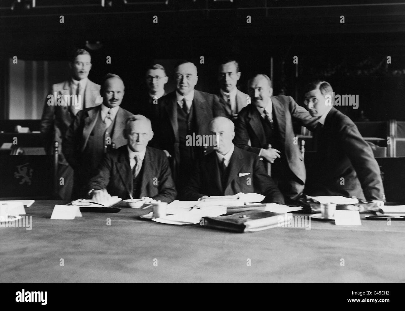 Delegazione britannica durante la prima Conferenza dell' Aia, 1929 Foto Stock