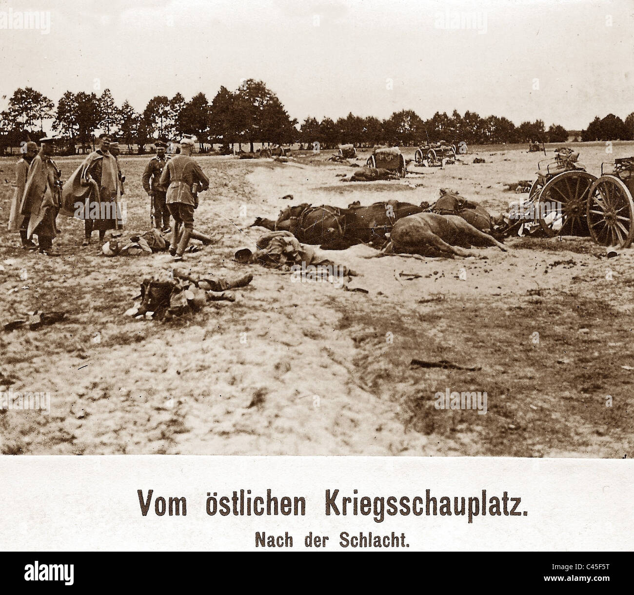 La prima guerra mondiale: i soldati tedeschi dopo una battaglia sul fronte orientale Foto Stock