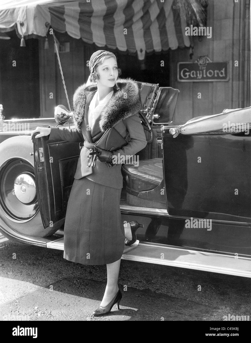Donna mode dal 1932 Foto Stock