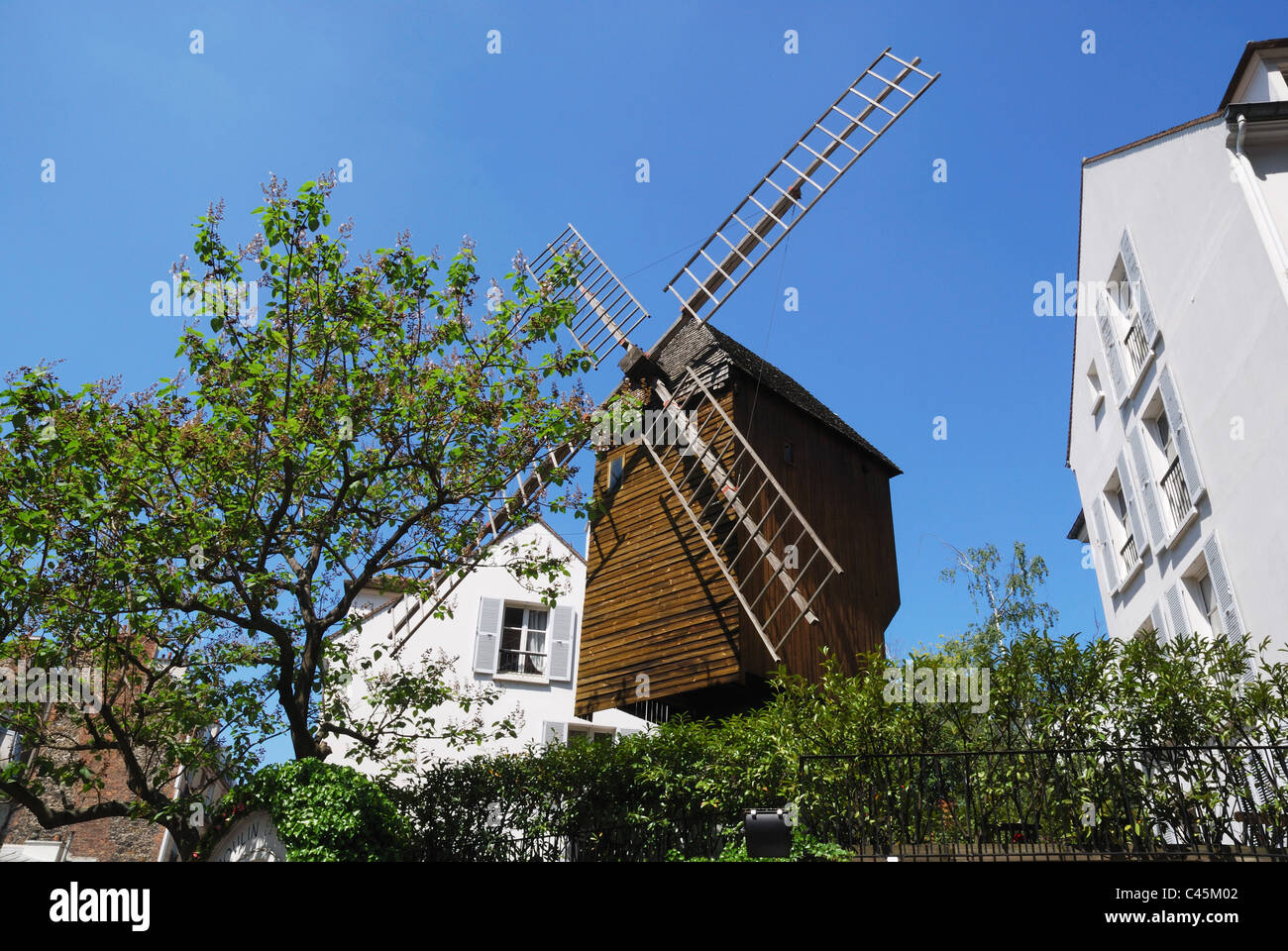 Moulin de la Galette, Montmartre, Parigi, Francia Foto Stock