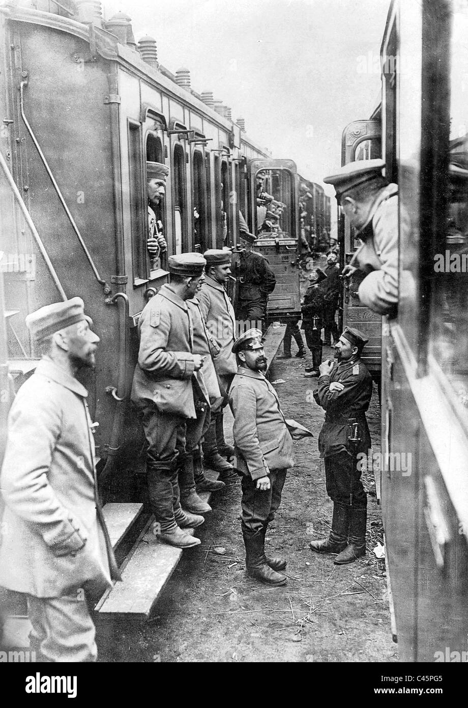 Trasporto di truppe tedesche per la parte anteriore, 1914 Foto Stock