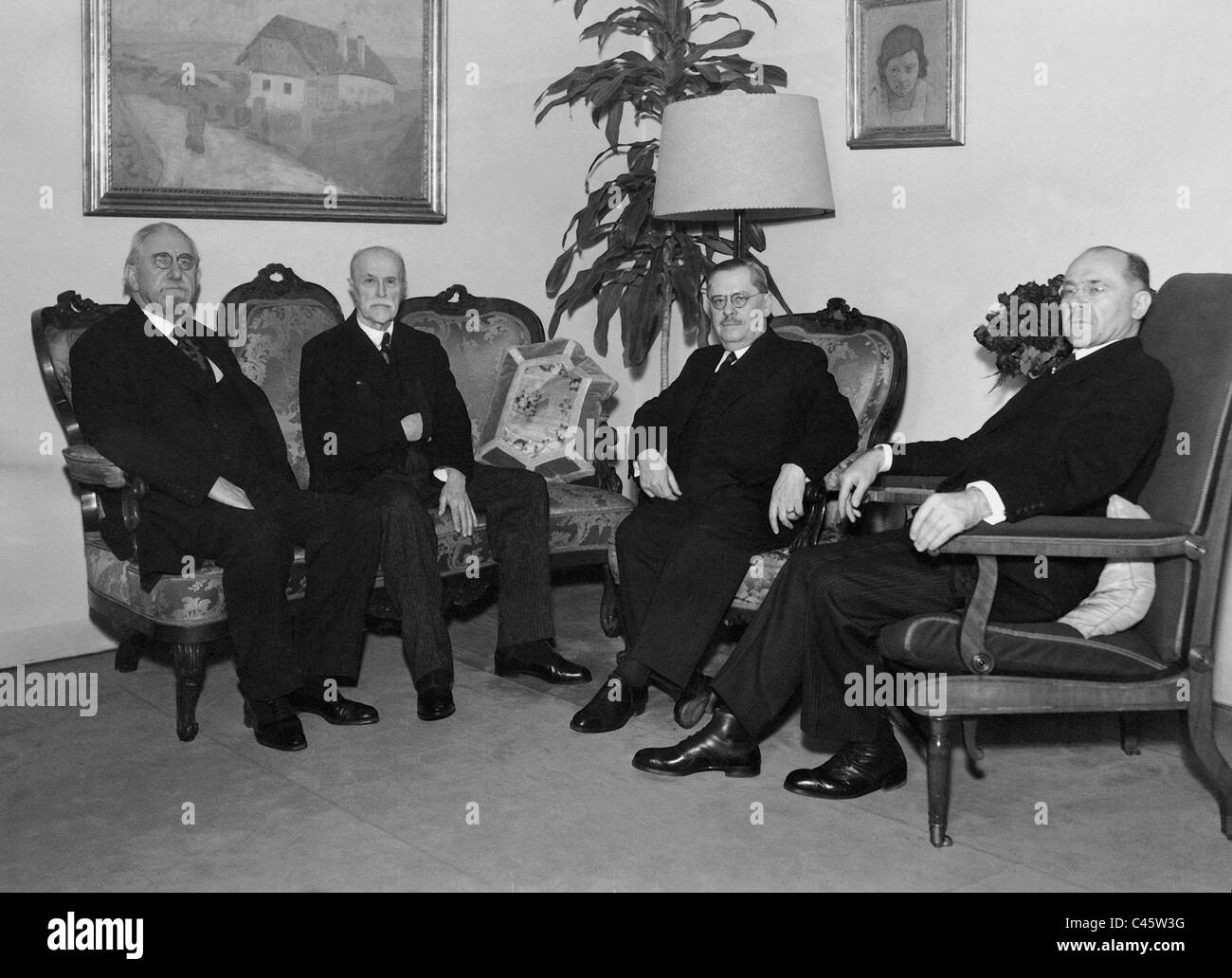 Frantisek Soukup, Tomas Masaryk, Jan Malypetr e Hodza Milano Foto Stock