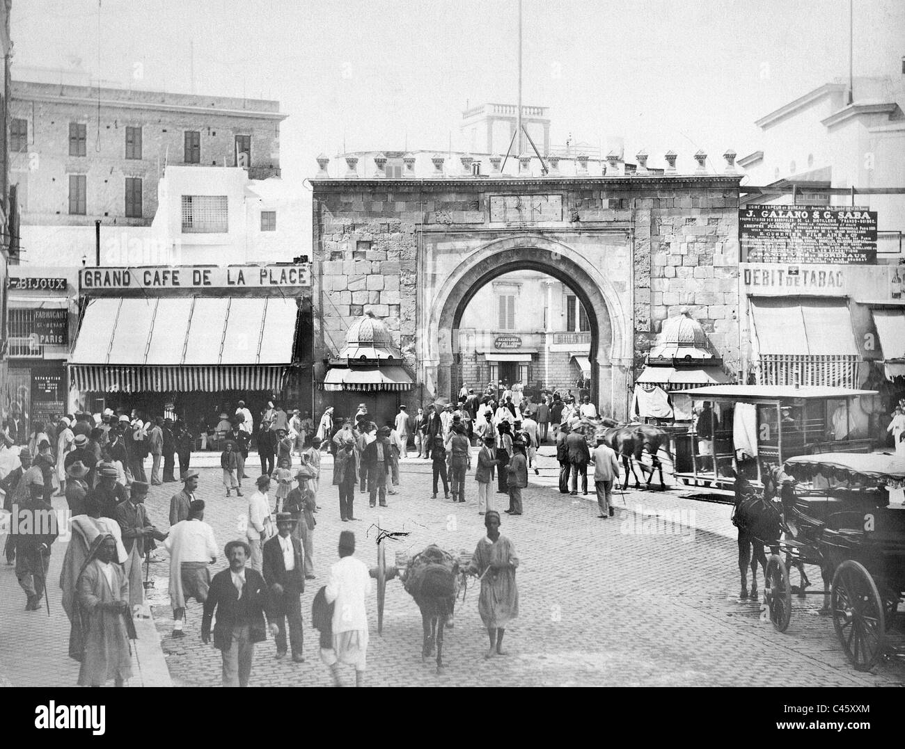 Scena di strada a Tunisi, 1903 Foto Stock