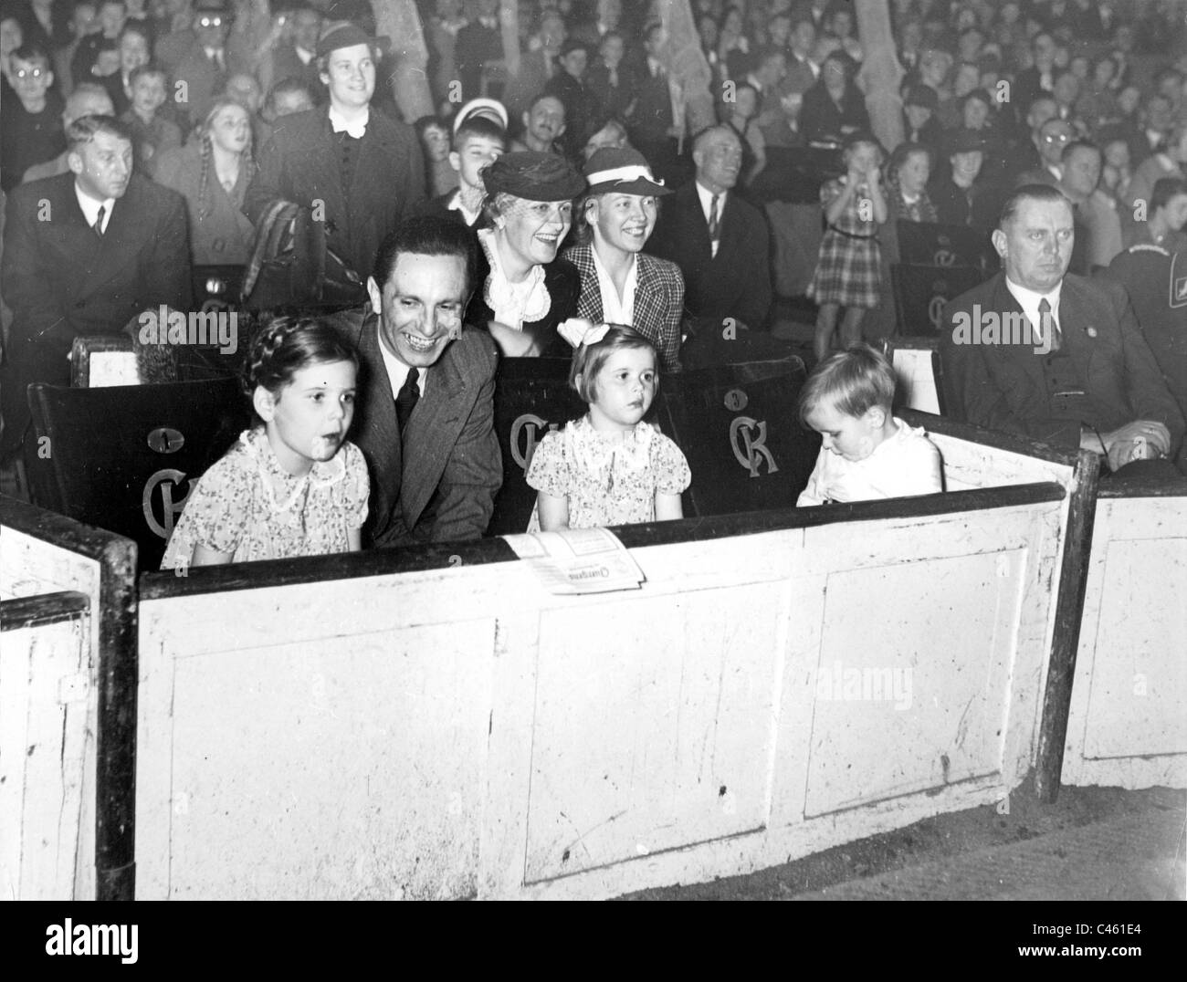 Reich Ministro Dr. Josef Goebbels e sua moglie Magda Goebbels Foto Stock