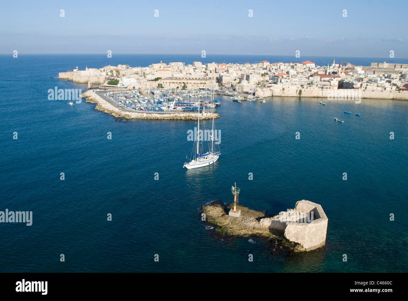 Fotografia aerea della città vecchia di acri nella Galilea occidentale Foto Stock