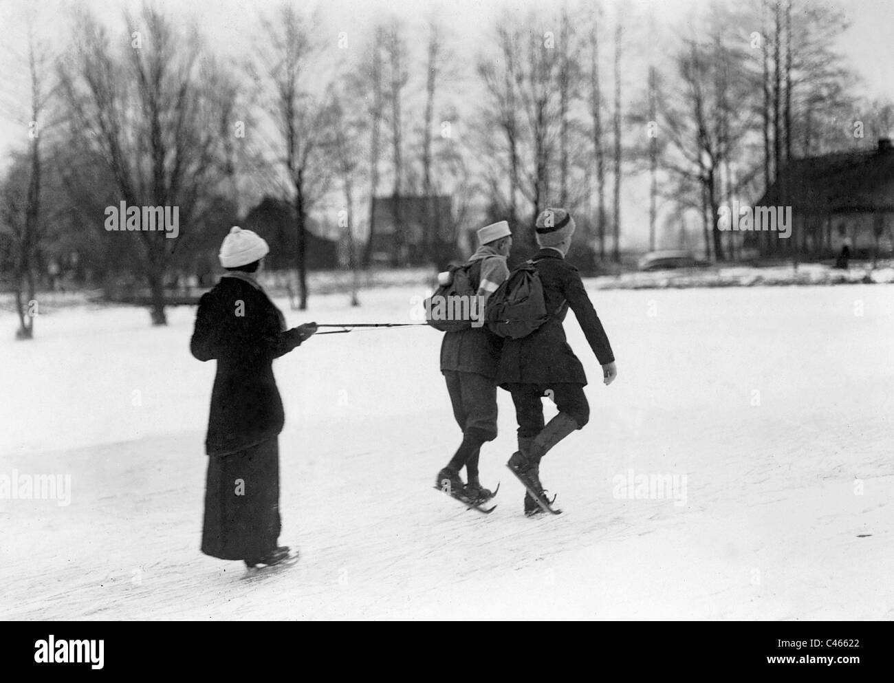 Pattinaggio sul ghiaccio in Spreewald, 1914 Foto Stock