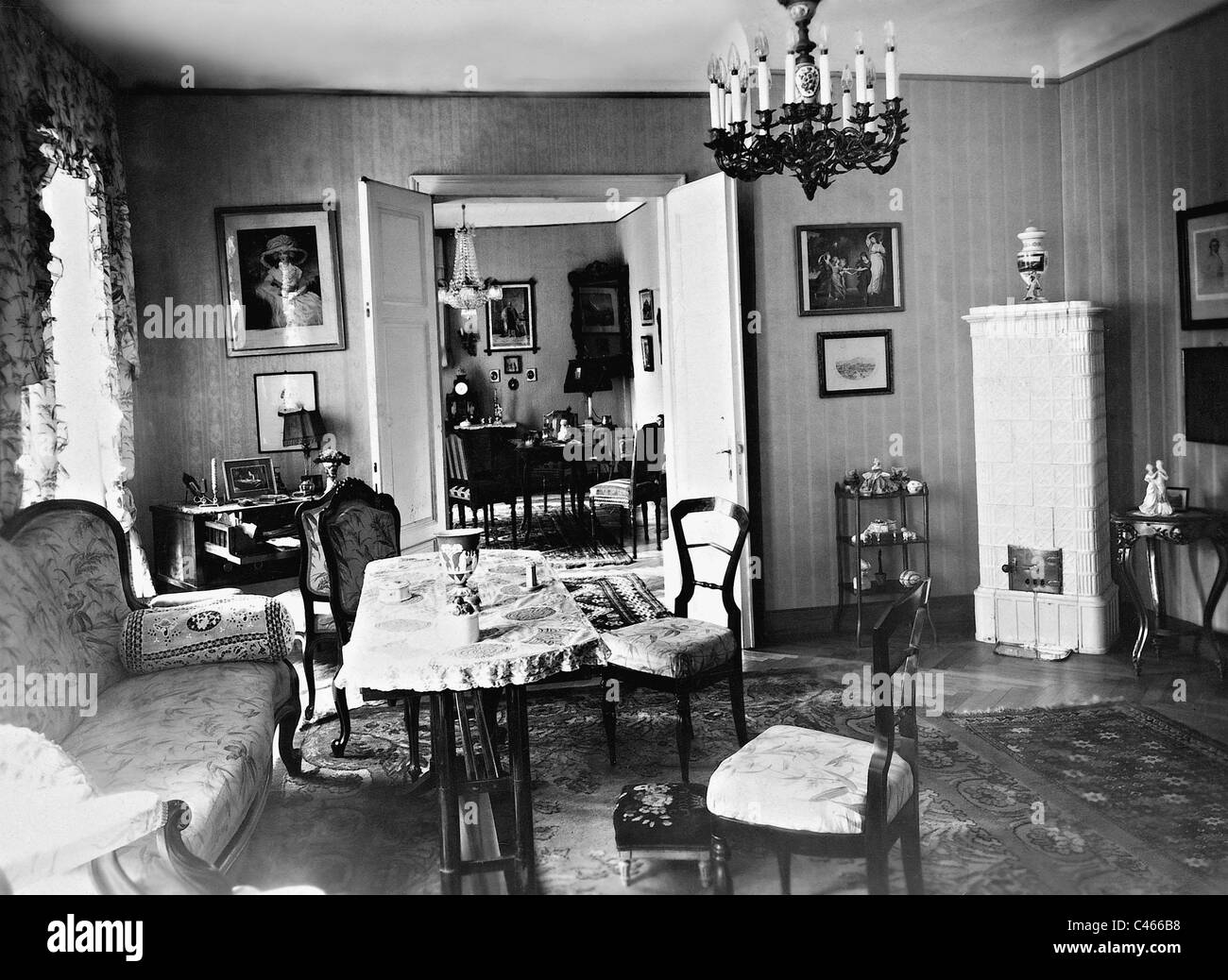 Soggiorno nella villa di Franz Lehar, 1929 Foto Stock