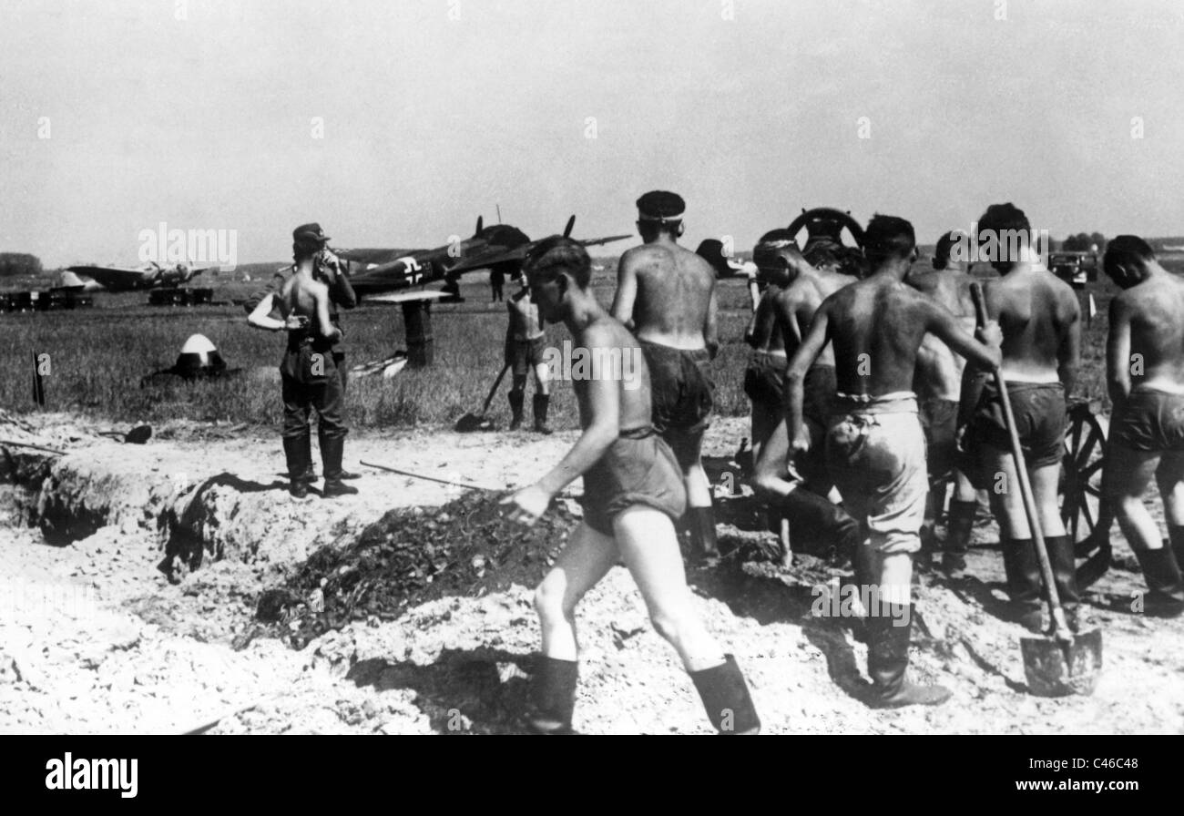 La seconda guerra mondiale: gli aerodromi militari al Fronte Orientale Foto Stock