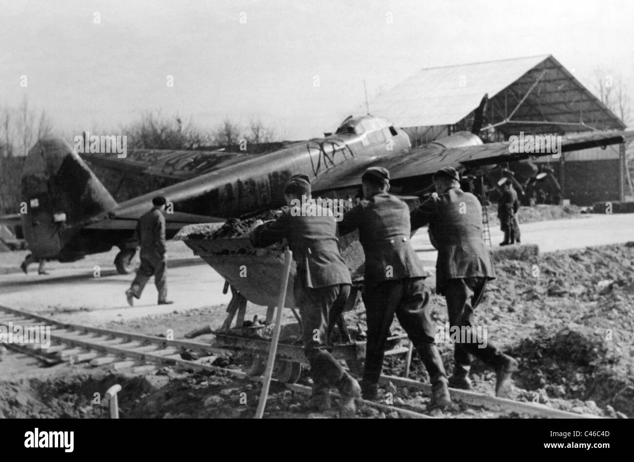 La seconda guerra mondiale: gli aerodromi militari al Fronte Orientale Foto Stock