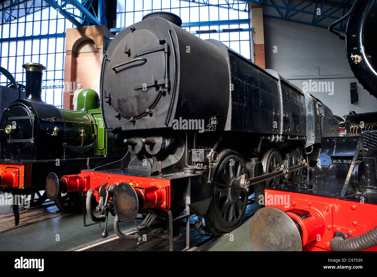 Quaranta meridionale classe ferroviaria Q1 locomotore visualizzati nella grande sala del Museo nazionale delle ferrovie, York. Foto Stock