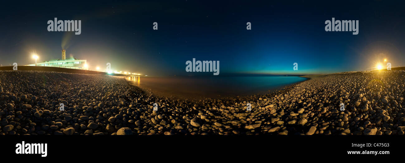 360 panorama nighttimeview di Abertaw Power Station Limpert Bay, Gileston, Aberthaw, Vale of Glamorgan Foto Stock