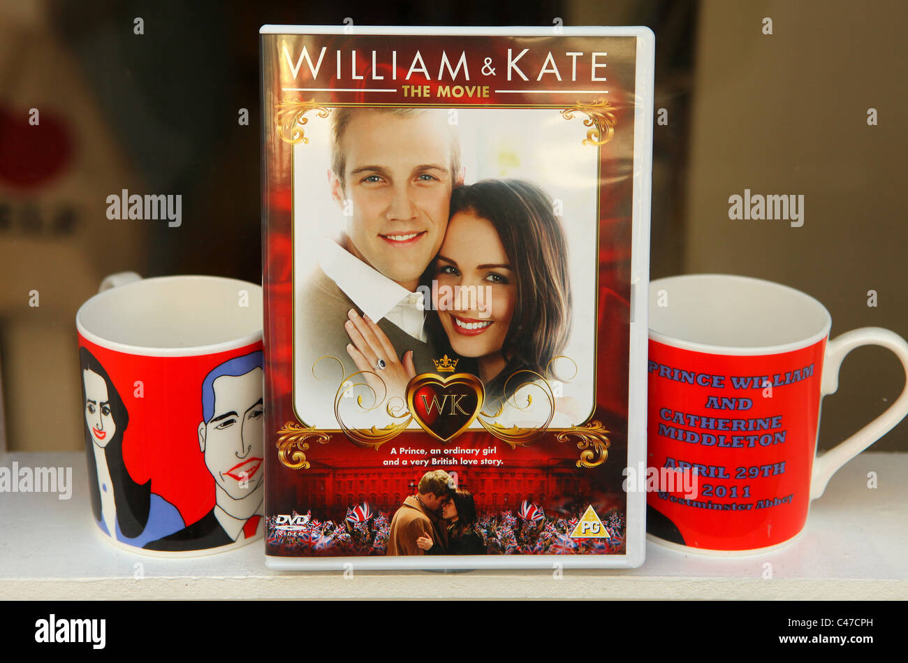 'William e Kate il film' va in vendita su DVD davanti al Royal Wedding, a Londra, UK, 26 aprile 2011 Foto Stock