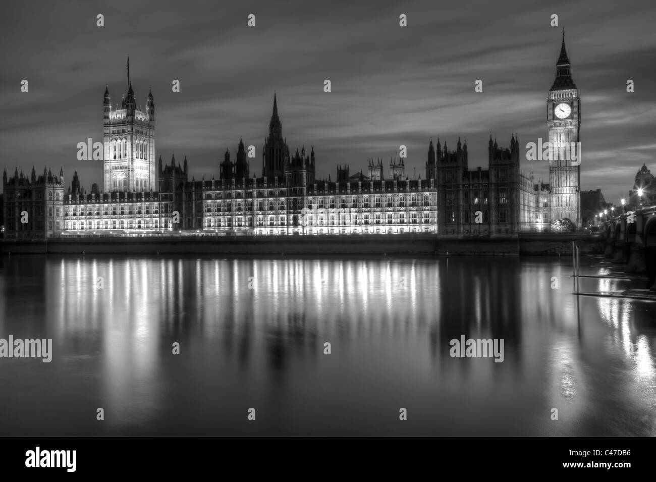 Le Case del Parlamento, Westminster Bridge e il fiume Tamigi, Londra, Inghilterra Foto Stock