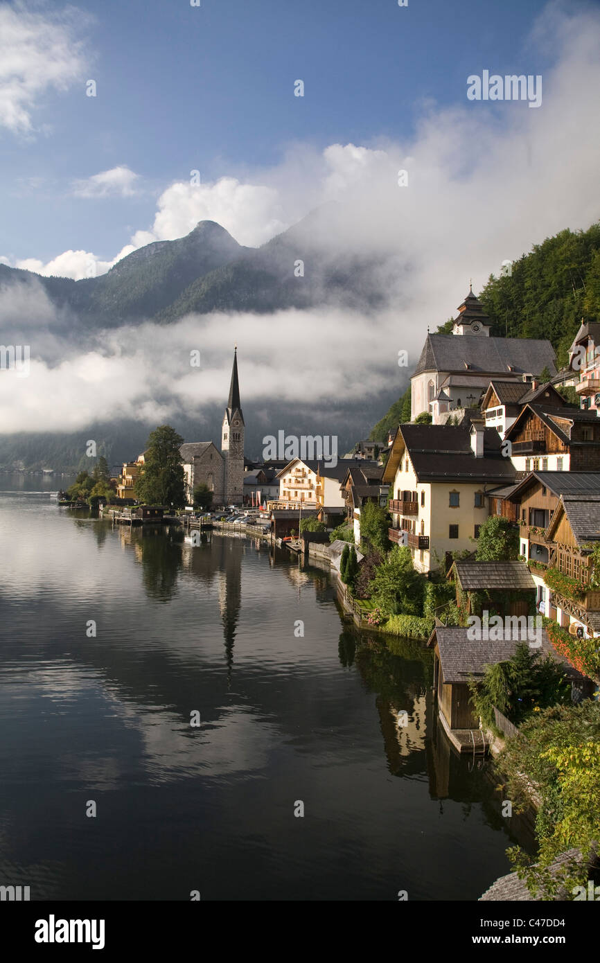 Sole di mattina a Hallstatt Austria Foto Stock