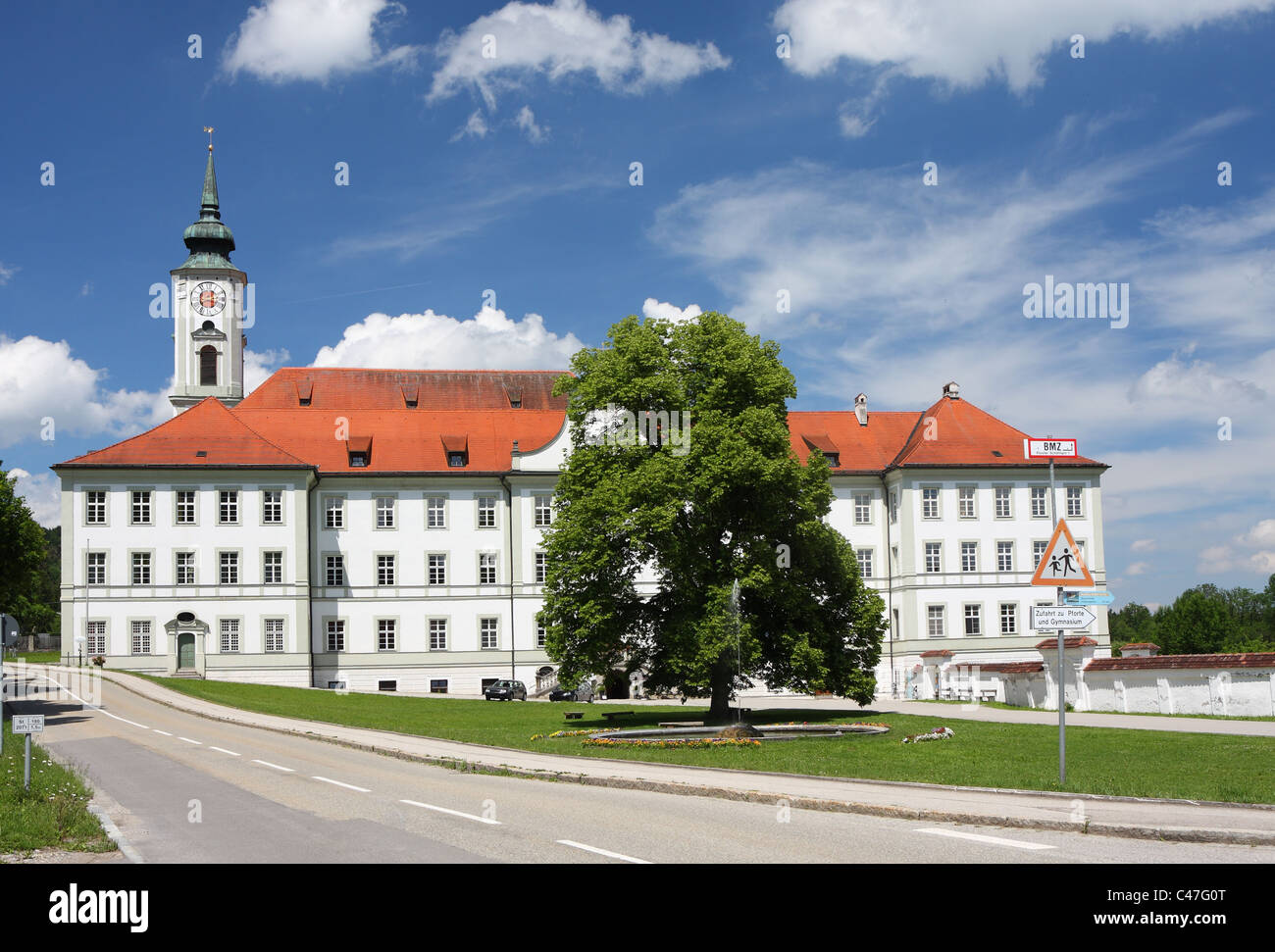 Monastero di Schäftlarn abbazia e dal sud / Baviera Germania, Europa Foto Stock