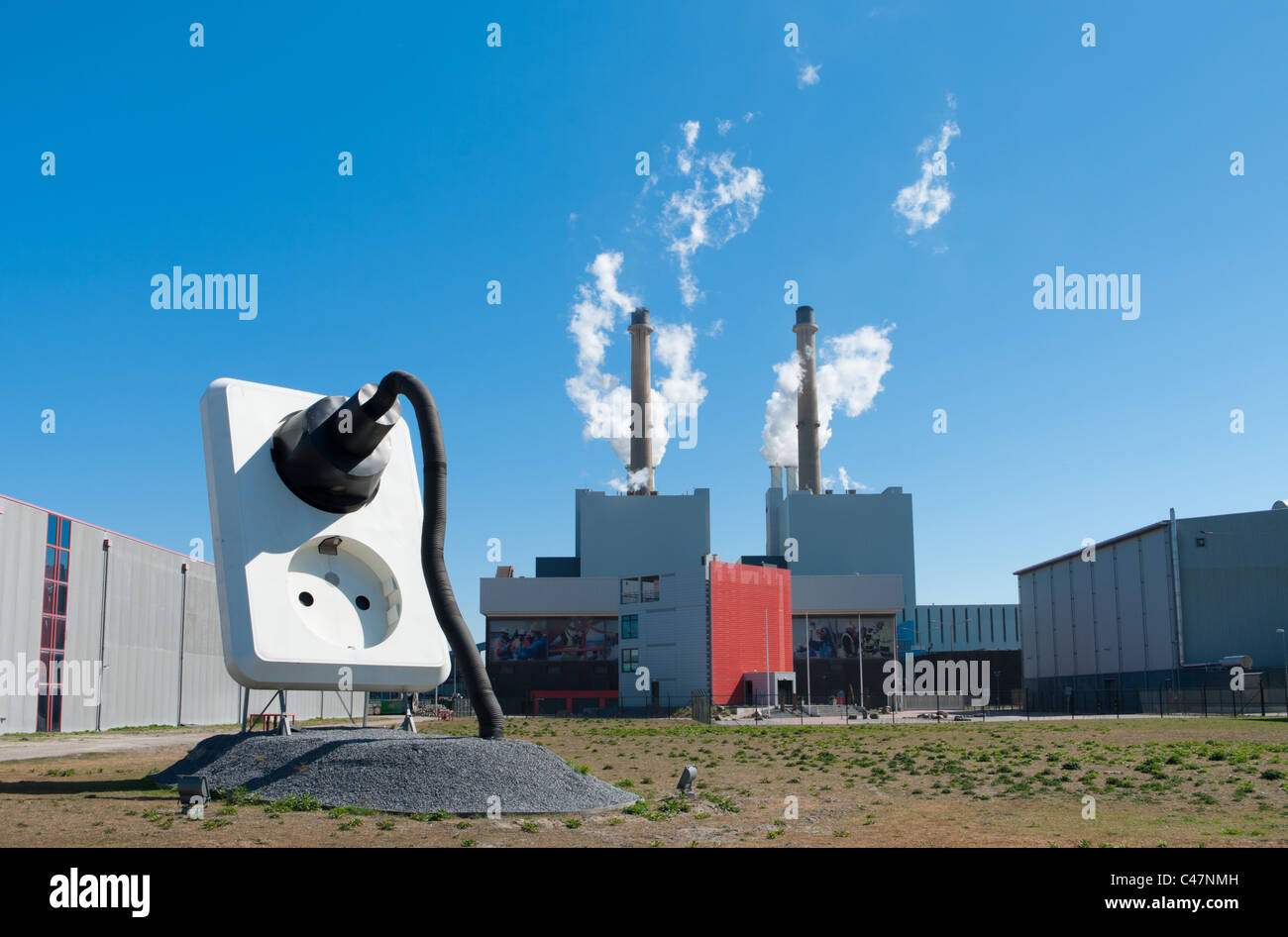 Impianto di alimentazione con un gigante di uscita nella parte anteriore Foto Stock