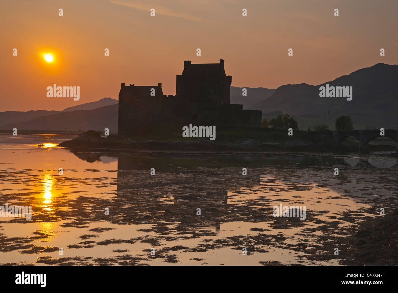 Tramonto sul Loch Duich, Lochalsh, regione delle Highlands, Scozia Foto Stock