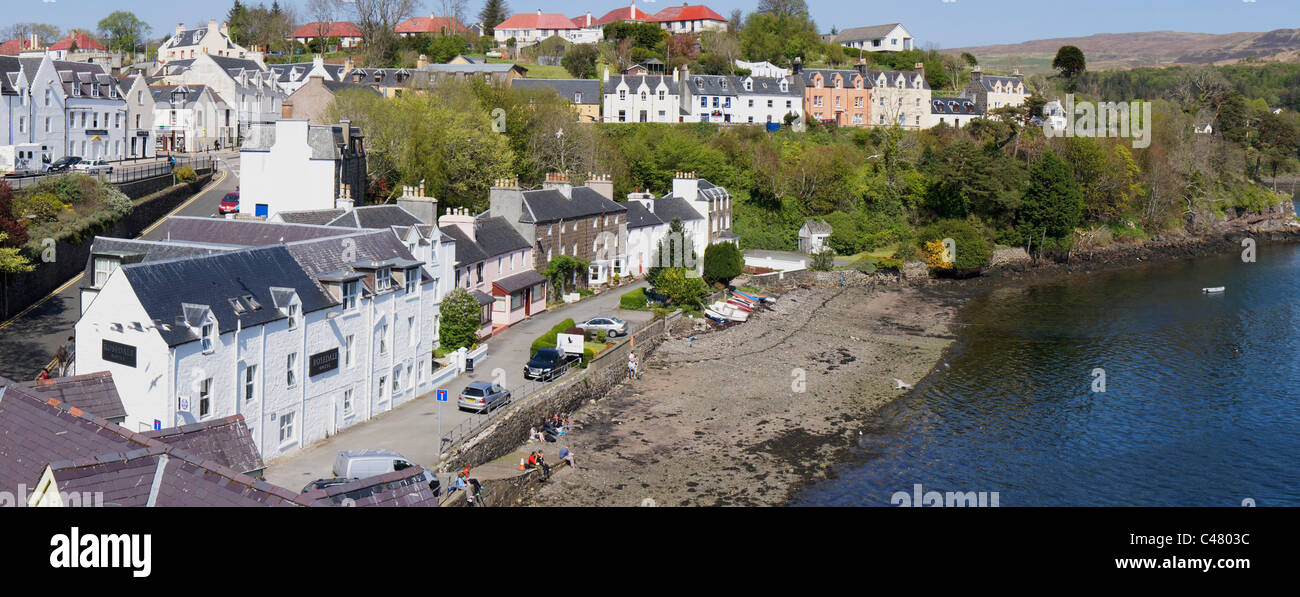 Portree harbout, Isola di Skye, regione delle Highlands, Scozia Foto Stock