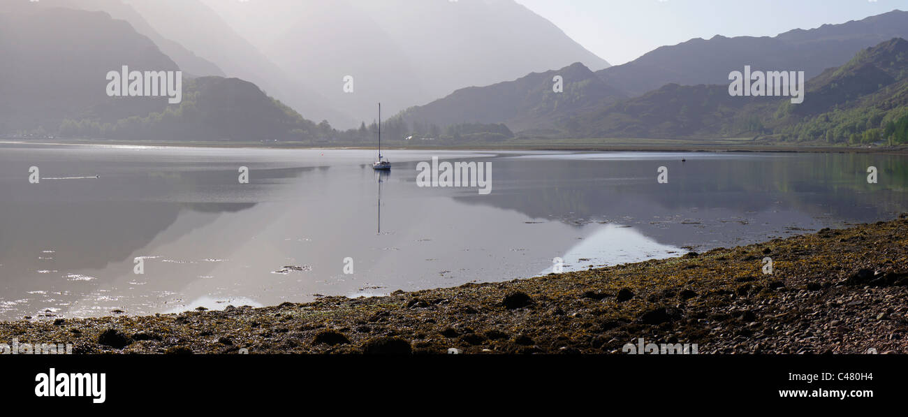 Loch Duich, Lochalsh, Shiel Bridge, regione delle Highlands, Scozia Foto Stock