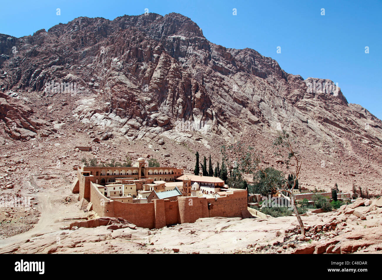 Il monastero di Santa Caterina, a sud della penisola del Sinai, Egitto