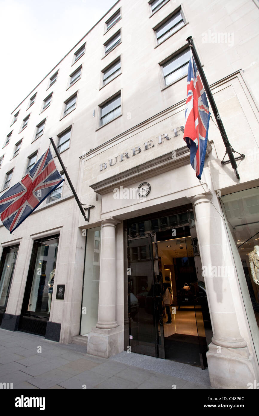 Burberry lusso britannico della casa di moda di ramo di Mayfair, London, Regno Unito foto:Jeff Gilbert Foto Stock