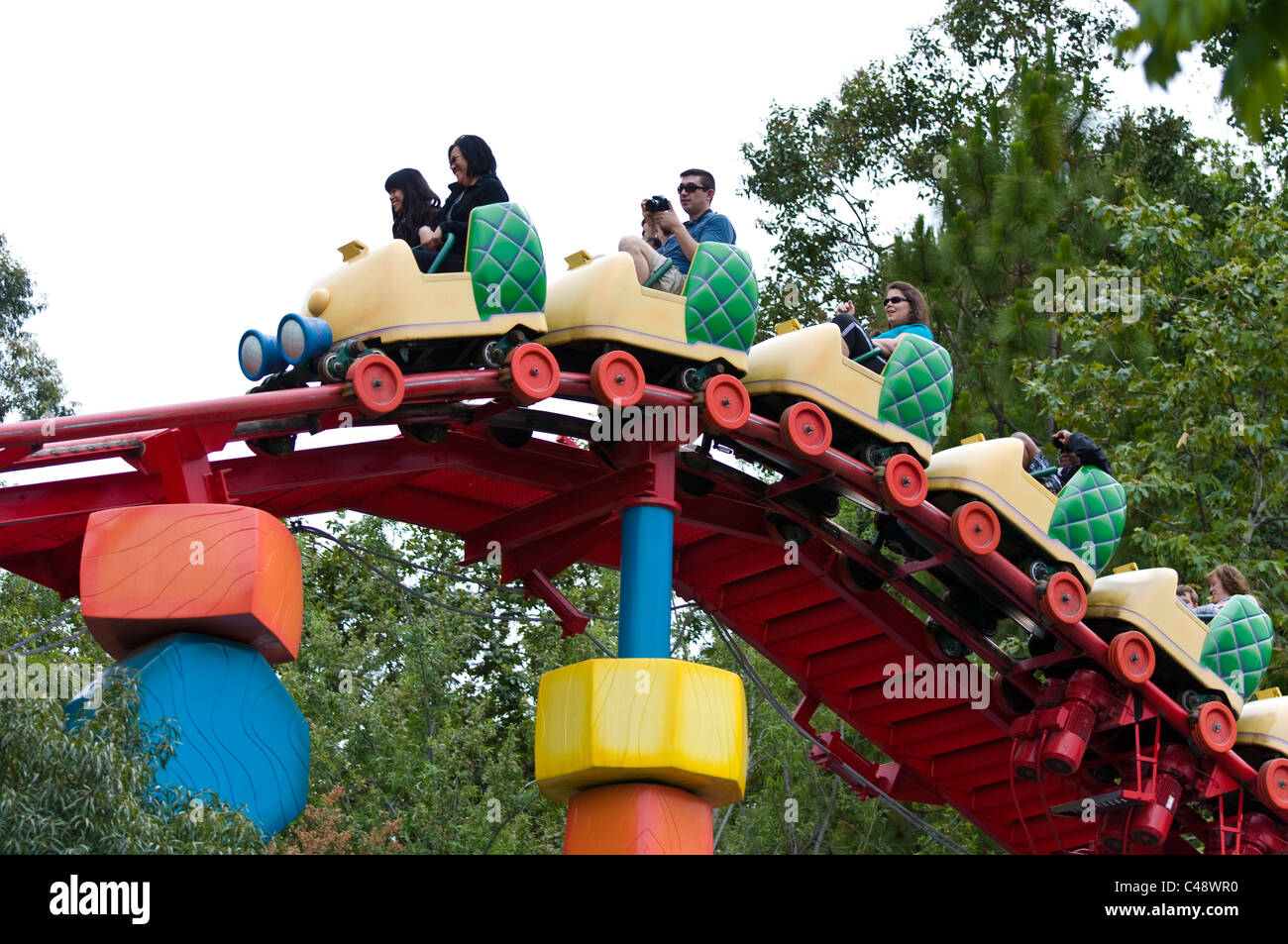 Roller Coaster a disneyland Foto Stock