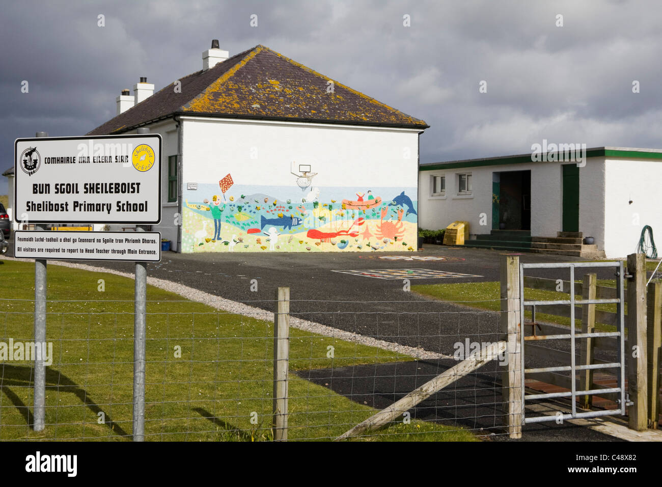 Seilebost scuola primaria Isle of Harris highlands Western Isles Ebridi esterne della Scozia Foto Stock