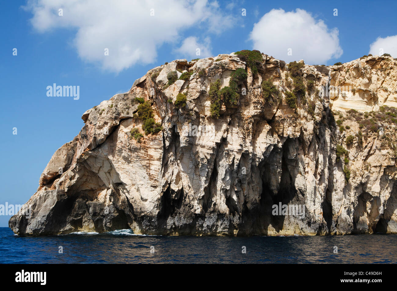 Roccia gita in barca a Blue Grotto Malta Foto Stock