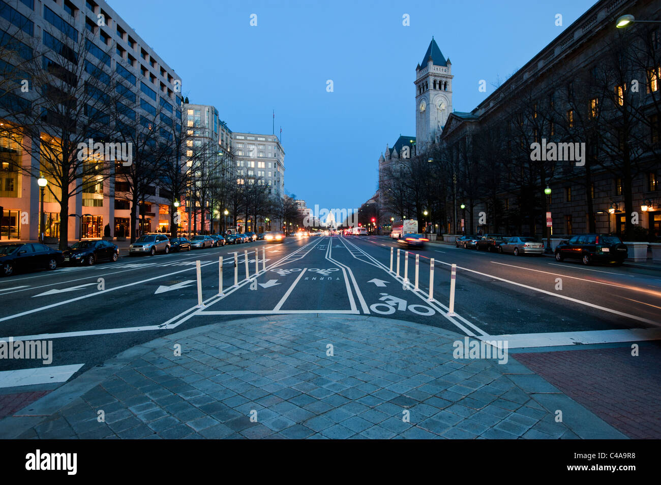 Pennsylvania Avenue a Washington DC al crepuscolo. Foto Stock