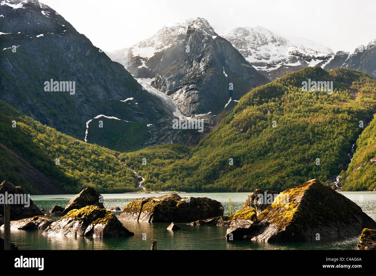 Bondhus Vatnet lago e ghiacciaio, Sundal, Folgefonna, Norvegia meridionale Foto Stock