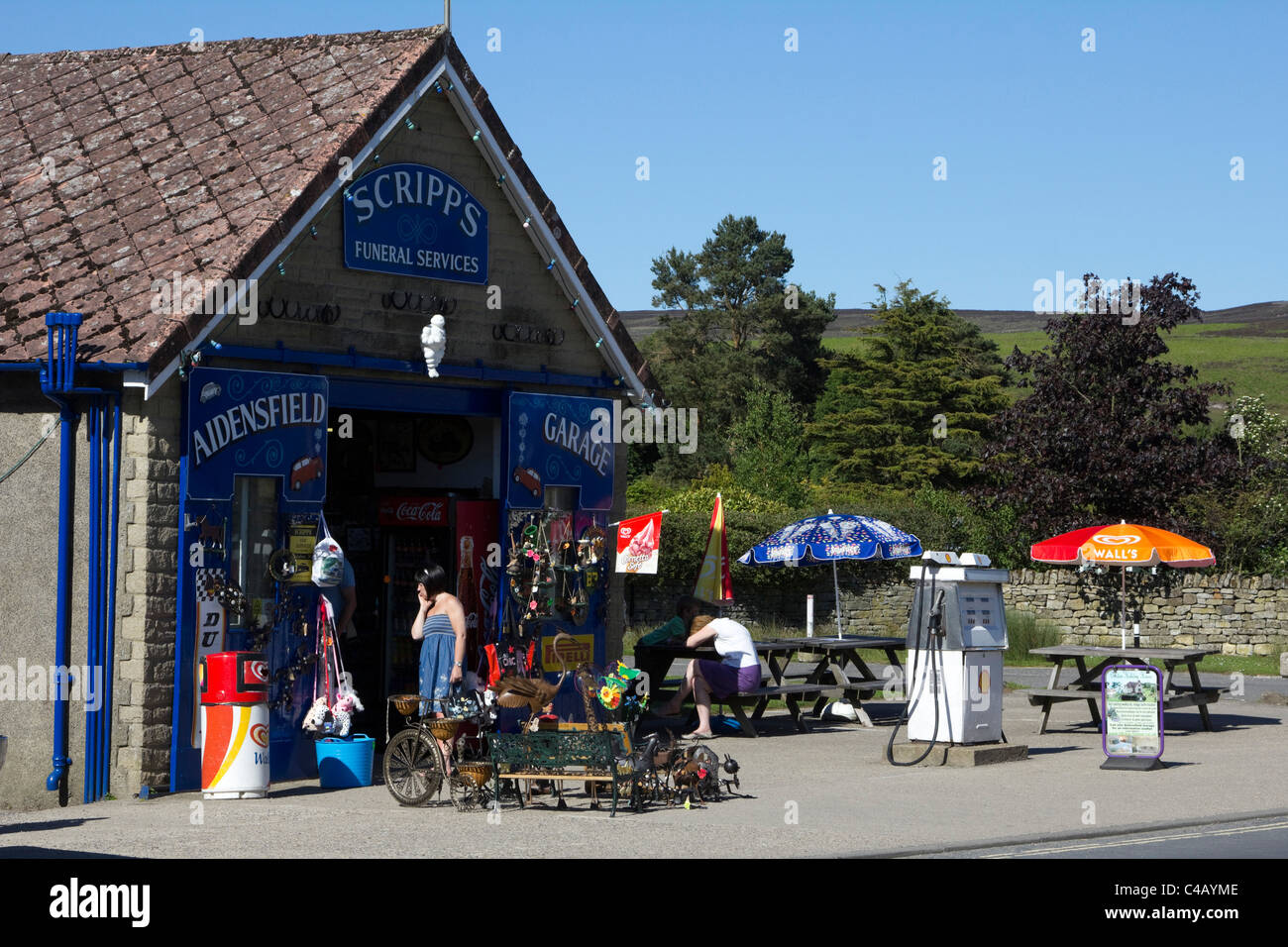 Scripps Goathland village Aidensfield heartbeat posizione tv North York Moors England Regno unito Gb Foto Stock