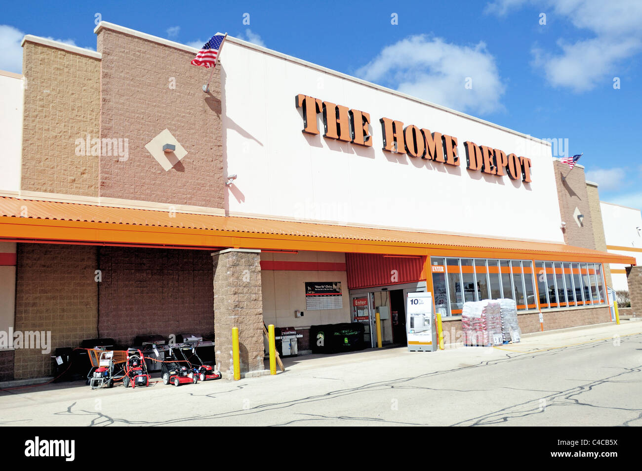 Un Home Depot Store in Chicago suburbana area. Bartlett, Illinois, Stati Uniti d'America. Foto Stock