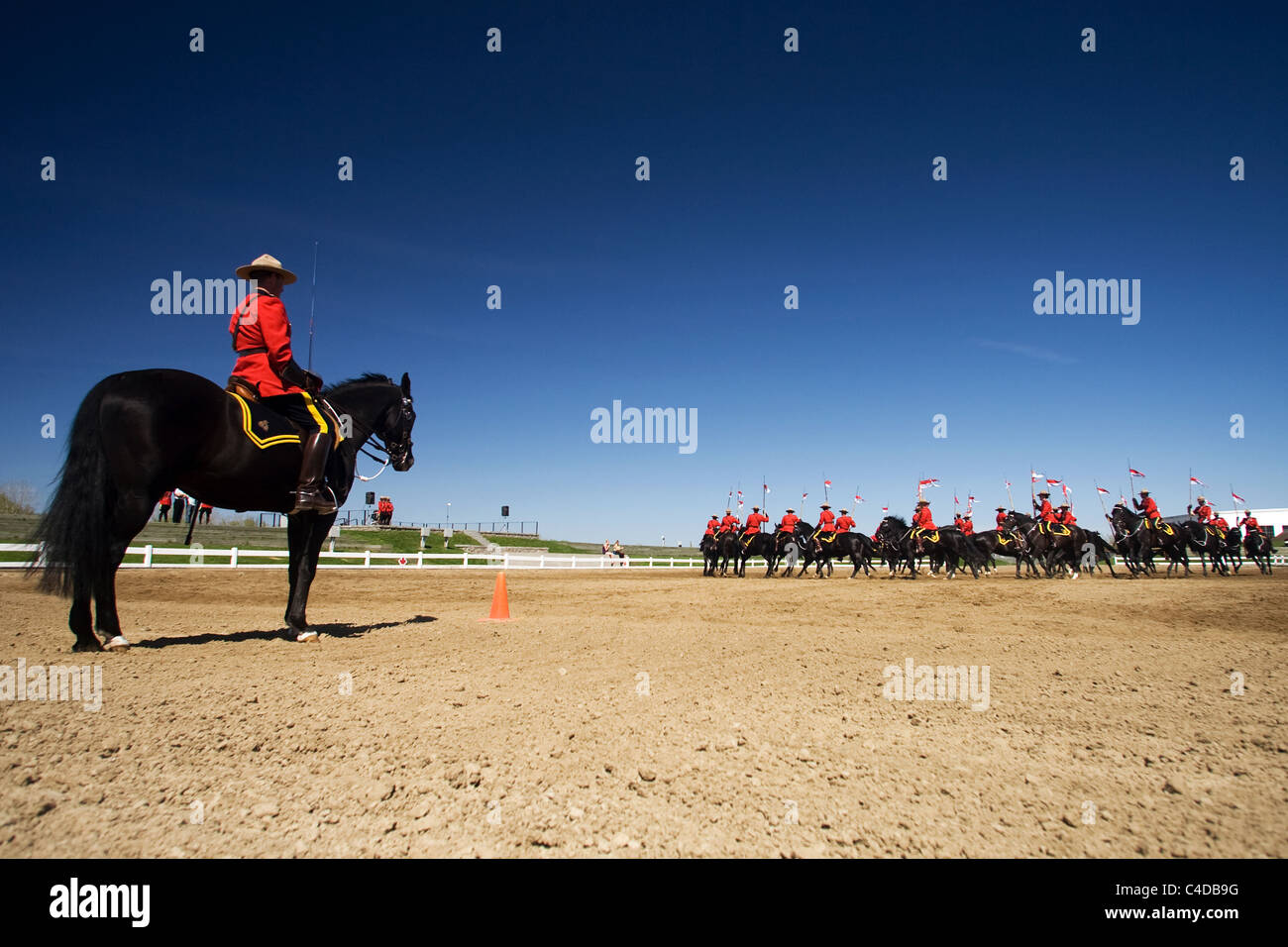 Maggio 2011, Ottawa, Ontario in Canada. Immagini dalla Royal Canadian polizia montata musicale del giro i commissari di revisione. Foto Stock