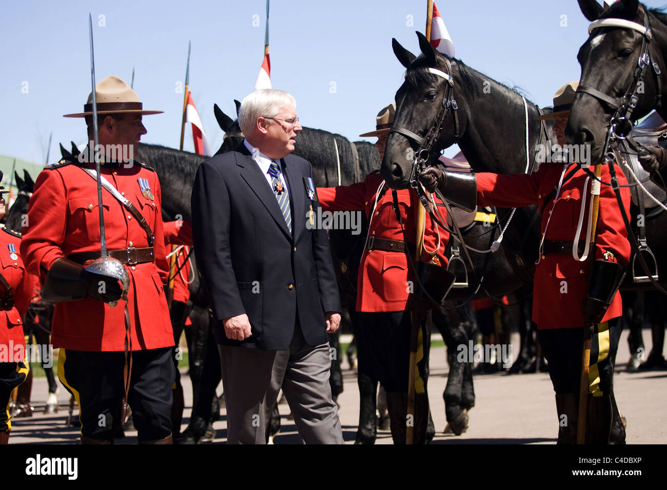 Maggio 2011, Ottawa, Ontario in Canada. Immagini dalla Royal Canadian polizia montata musicale del giro i commissari di revisione. Foto Stock