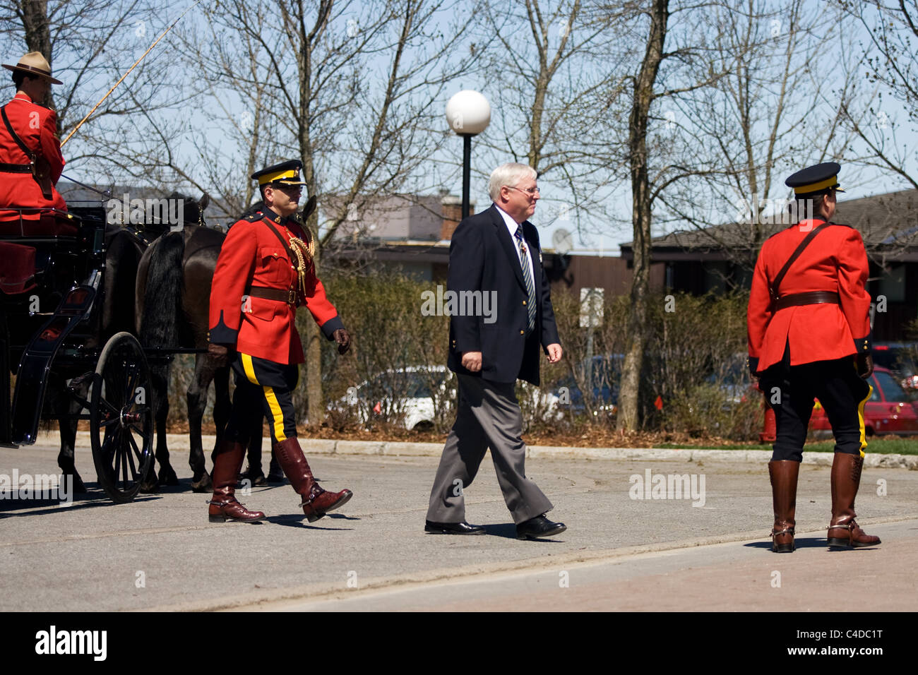 Maggio 2011, Ottawa, Ontario in Canada. Immagini dalla Royal Canadian polizia montata musicale del giro i commissari di revisione. Foto Stock