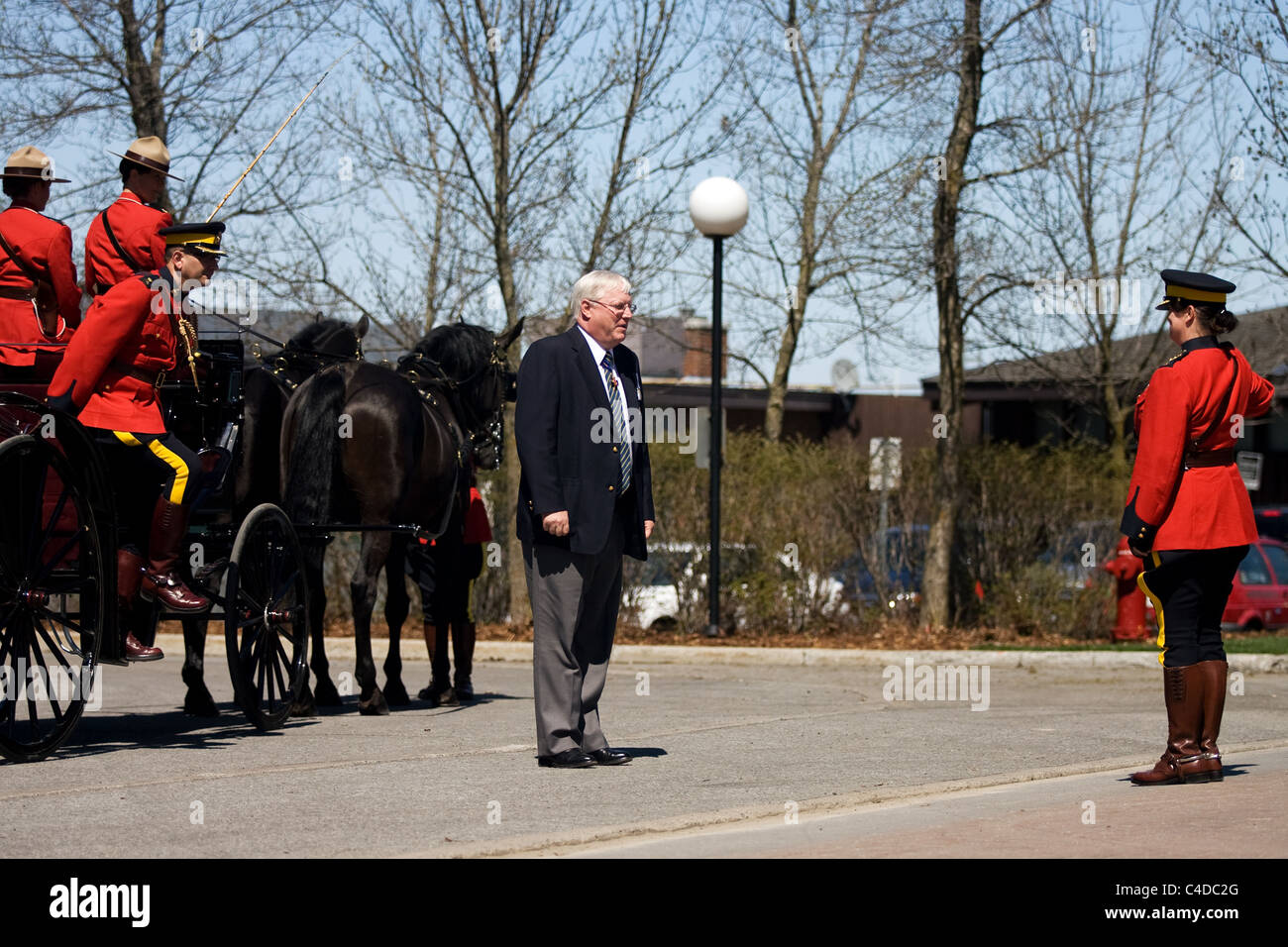 Maggio 2011, Ottawa, Ontario in Canada. Immagini dalla Royal Canadian polizia montata musicale del giro i commissari di revisione. Foto Stock