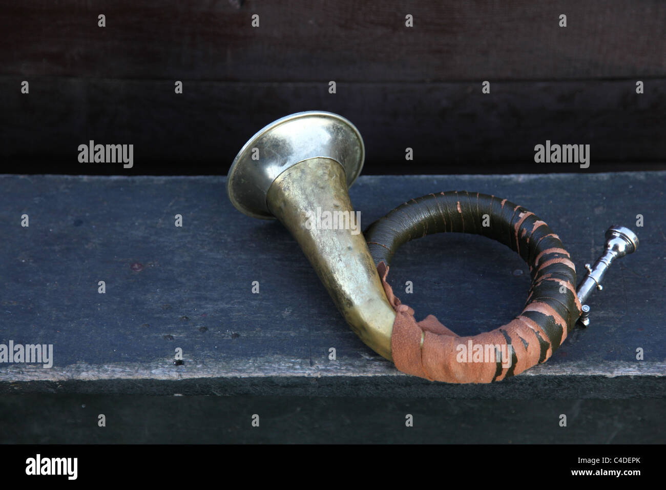 Medieval trumpet immagini e fotografie stock ad alta risoluzione - Alamy