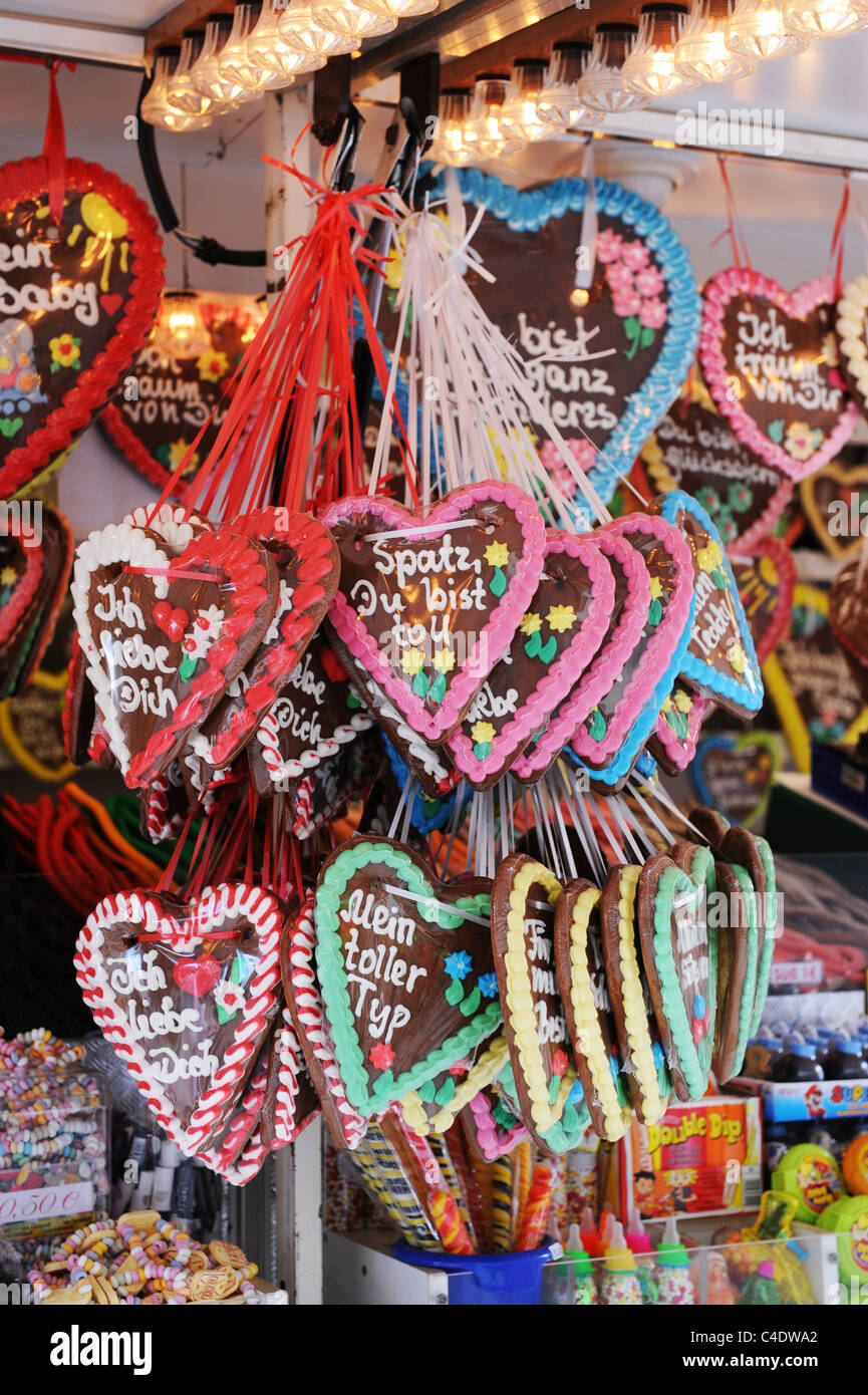 Cioccolato Gingerbread cuori in vendita Heidelberg Germania Foto Stock
