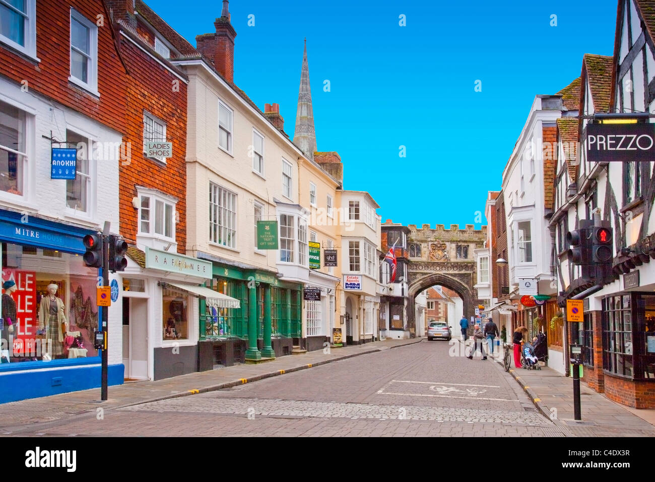 High Street cancello in Salisbury, Wiltshire, Inghilterra - un antico gateway che conduce alla cattedrale vicino Foto Stock