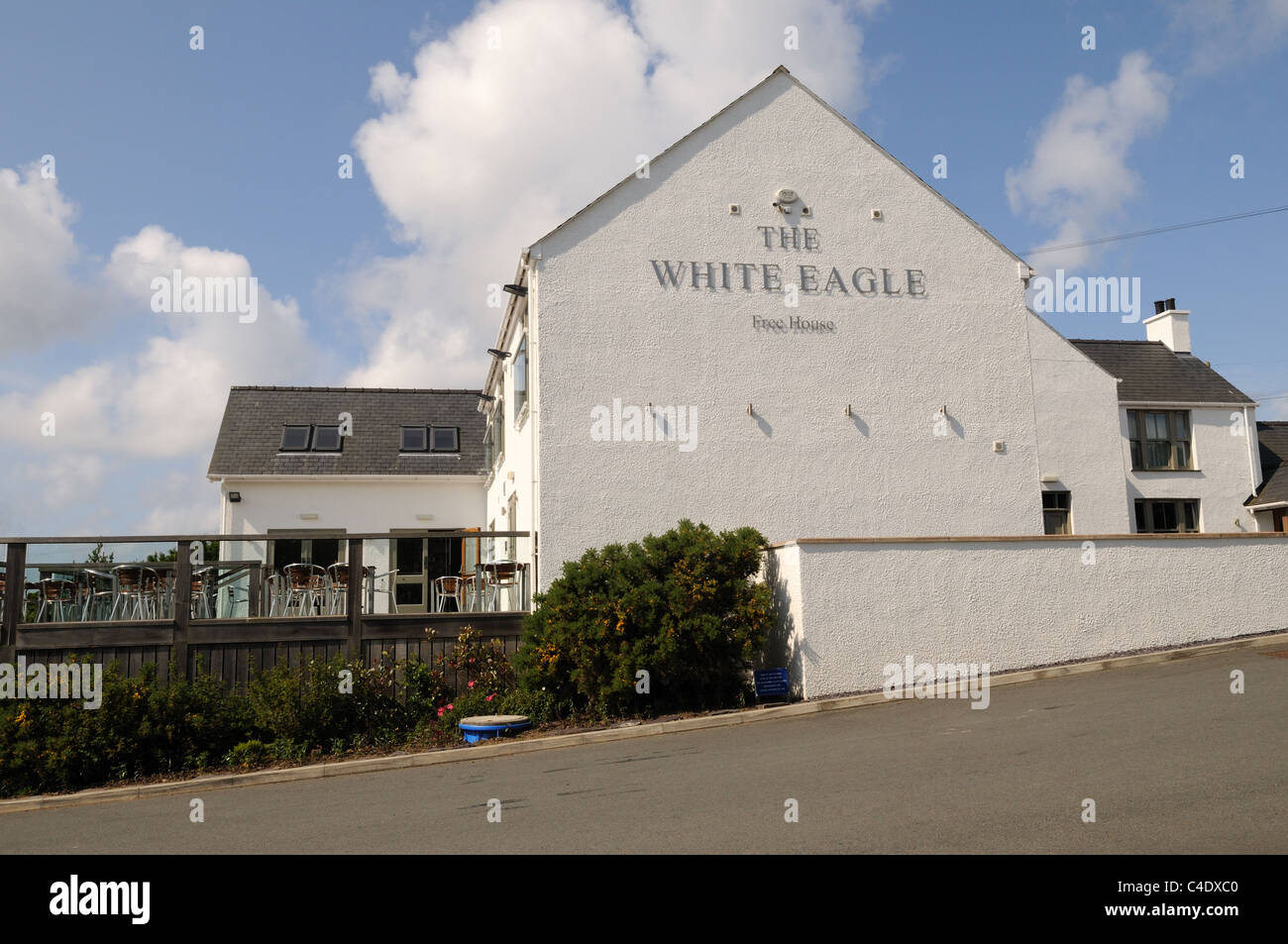Il White Eagle pub ristorante Rhoscolyn Anglesey Gwynedd Aales Cymru REGNO UNITO GB Foto Stock