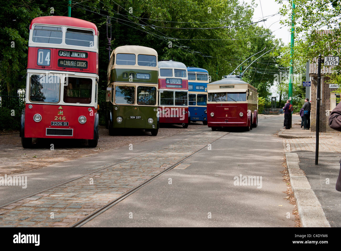 Double Decker bus a Transport Museum Regno Unito trasporti vintage Foto Stock