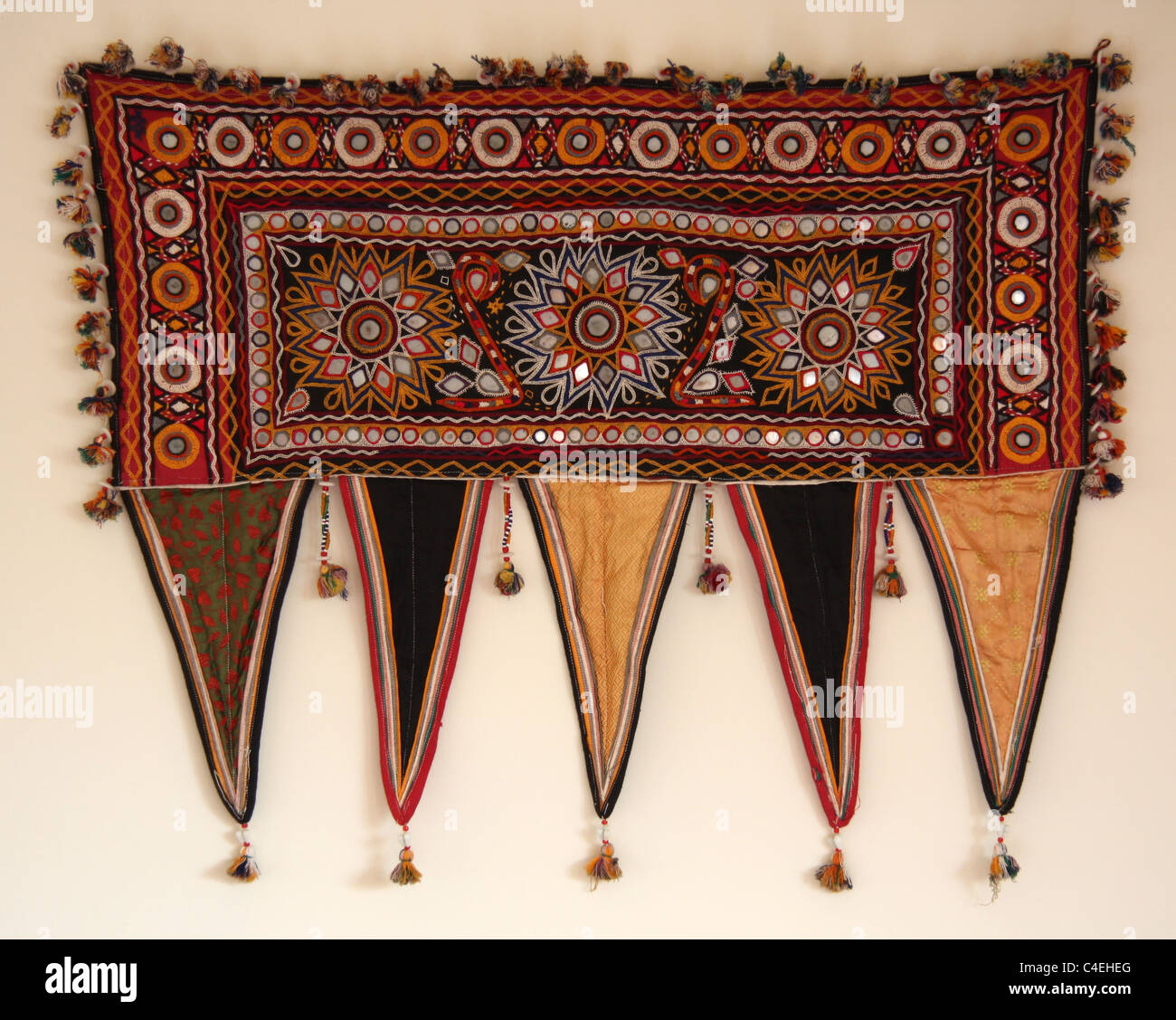 Gujarati toran ricamo indiano dal Gujarat India occidentale Foto Stock