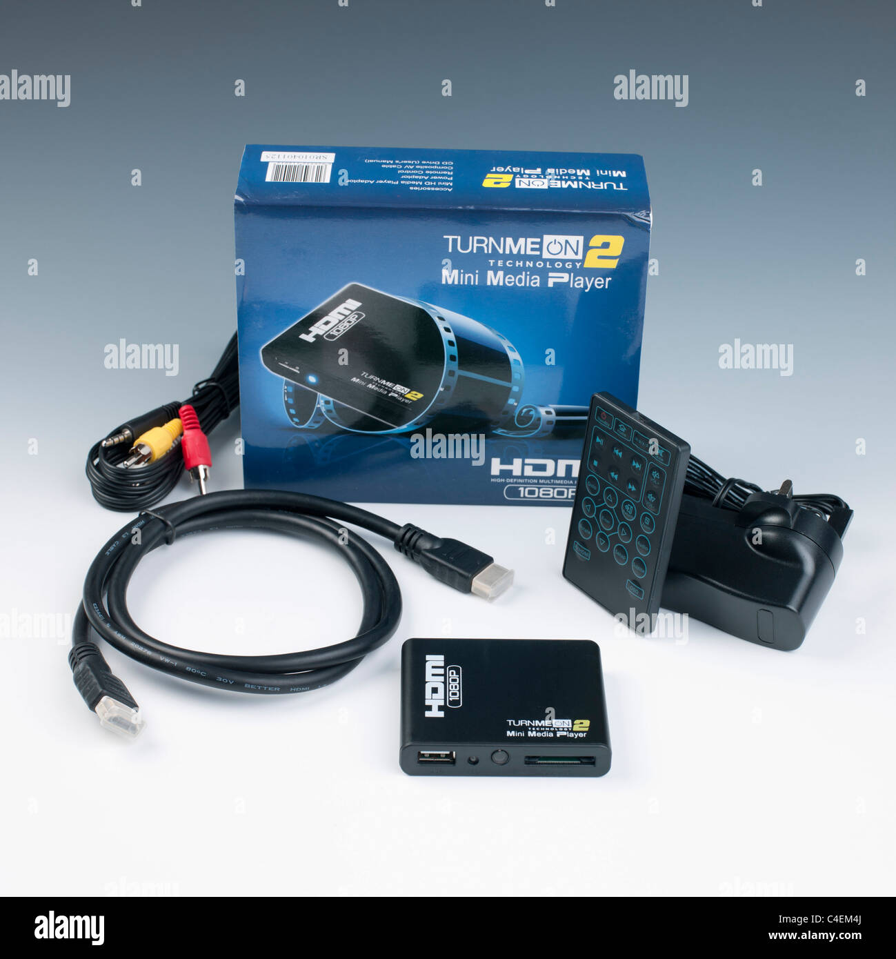 TurnMeOn2 miniatura digital media player per filmati HD e altri suoni o file di visione si collega al TV tramite collegamento HDMI Foto Stock