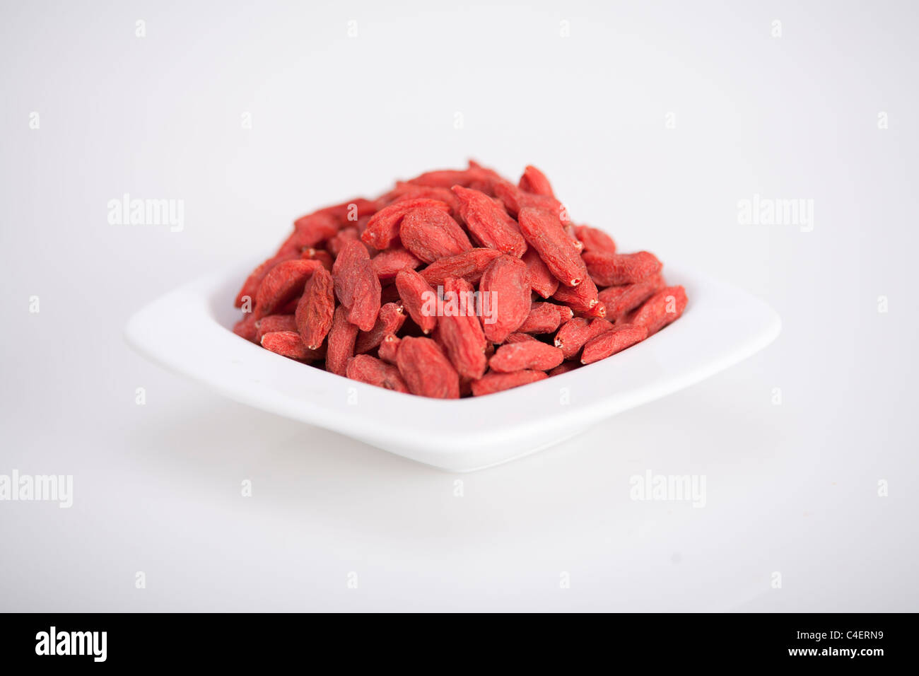 Ciotola piena di antiossidante sani goji bacche Foto Stock