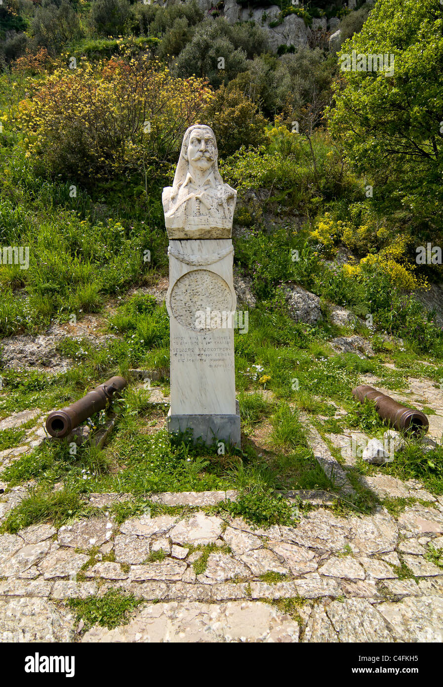 Il Kolokotronis memorial statua nel villaggio di Karytaina in Grecia Foto Stock