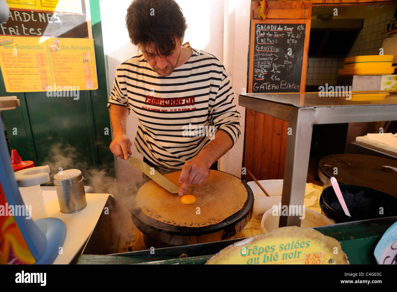 Francia, Bretagna (Bretagne), Finistère, Concarneau, crepe Foto Stock