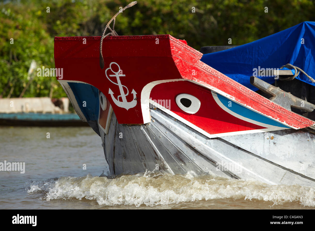 La prua di una barca, il Delta del Mekong, Vietnam Foto Stock