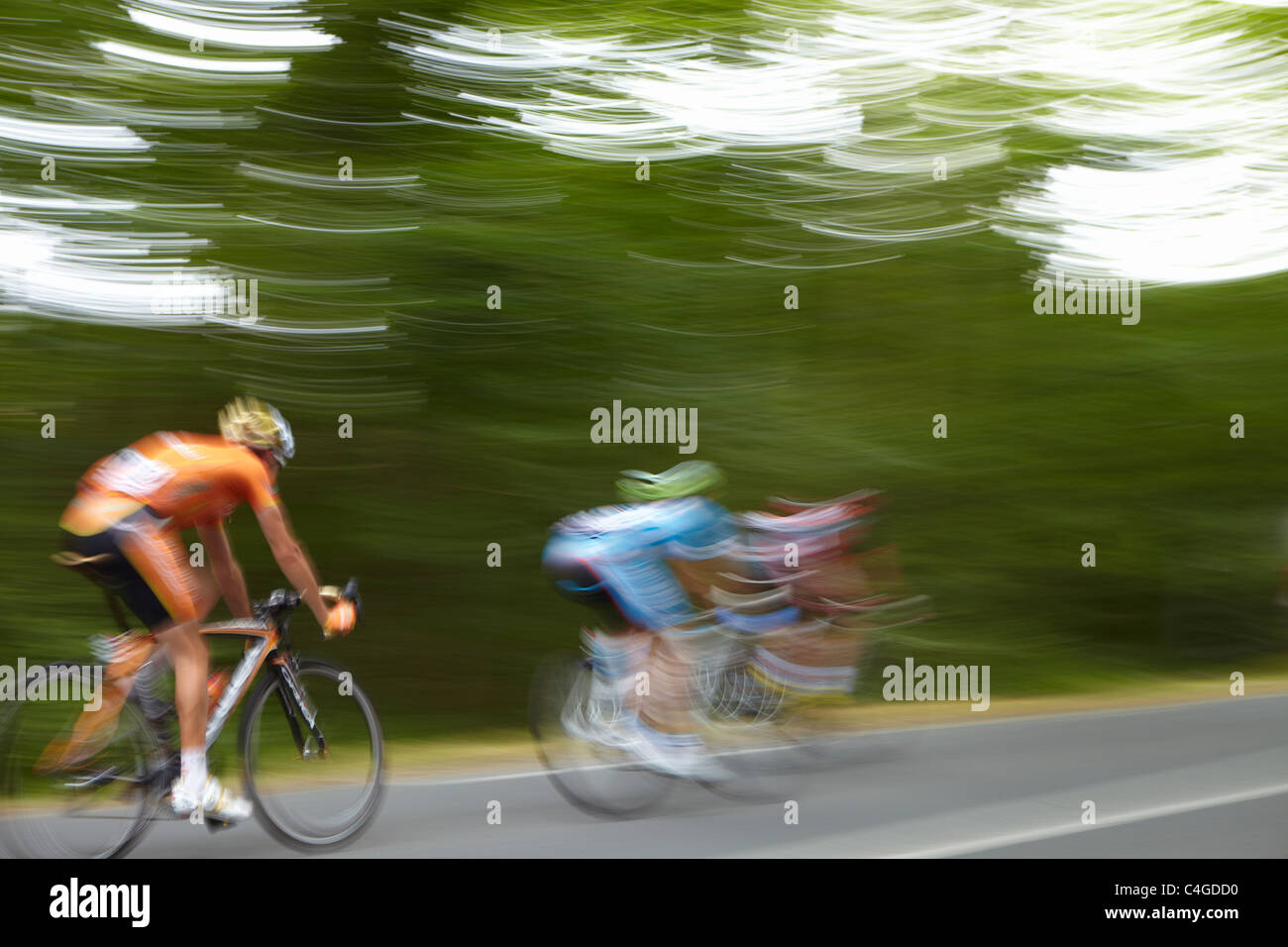Il Tour de France passa attraverso nr Revel, Midi-Pirenei, Languedoc-Roussillon, Francia Foto Stock
