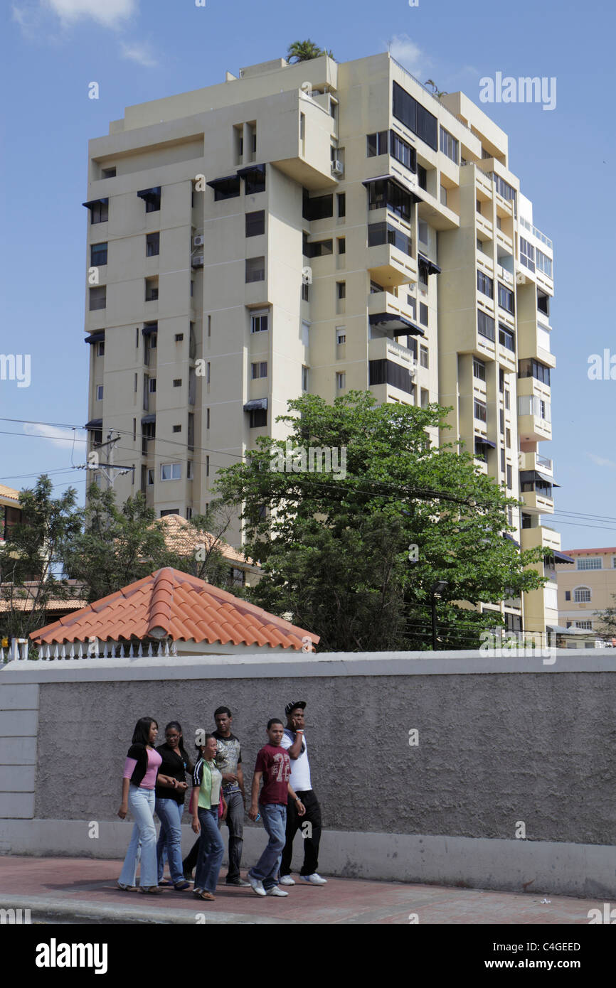 Santo Domingo Repubblica Dominicana, Malecon, grattacieli grattacieli edificio edifici condominio condominio condominio residenziale residenza Foto Stock