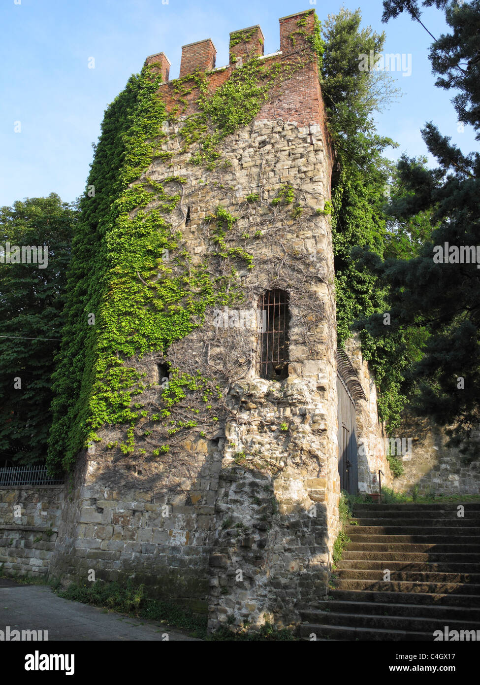 Medievale torre di osservazione a Trieste chiamato Tor Cucherna Foto Stock